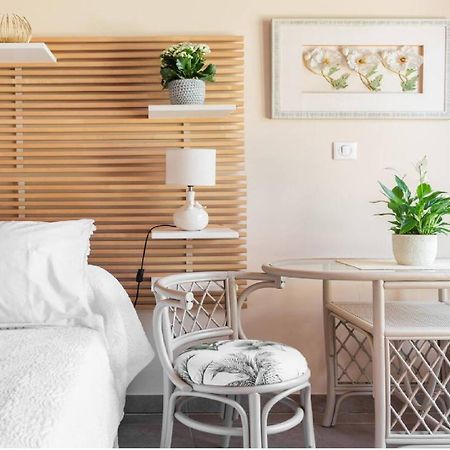 Chambre Et Table D'Hotes Villa Pomponette Nans-les-Pins Zewnętrze zdjęcie