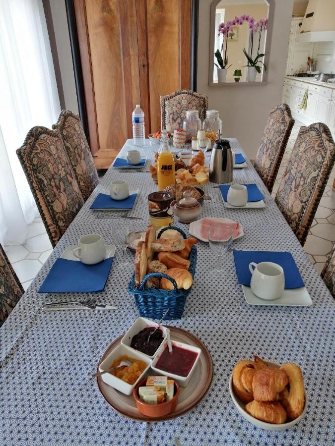 Chambre Et Table D'Hotes Villa Pomponette Nans-les-Pins Zewnętrze zdjęcie